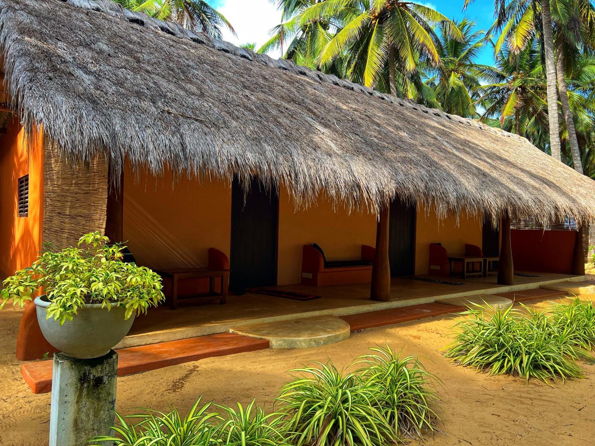 Roshanne Beach Resort Kalpitiya Eksteriør billede