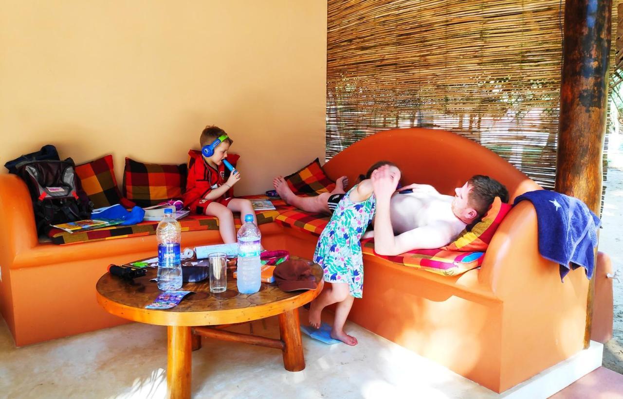 Roshanne Beach Resort Kalpitiya Eksteriør billede