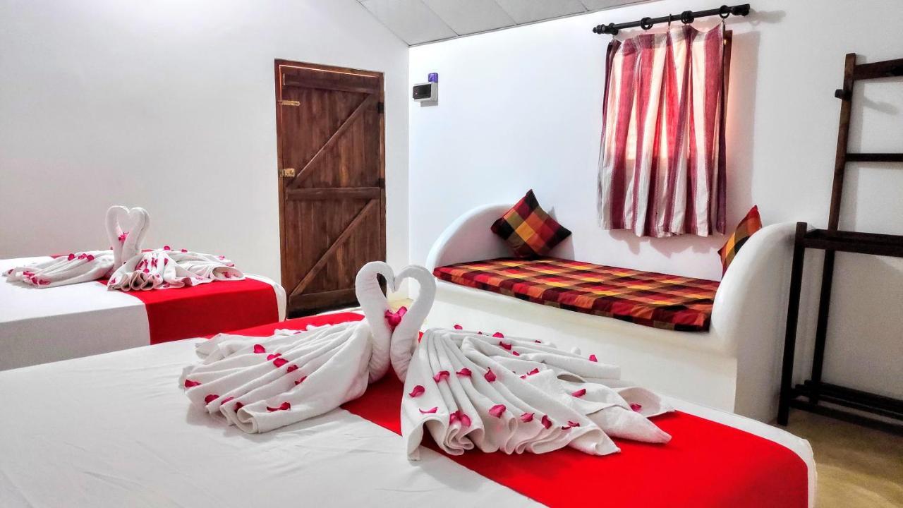 Roshanne Beach Resort Kalpitiya Eksteriør billede